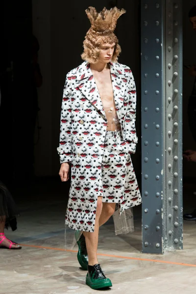 Look 20